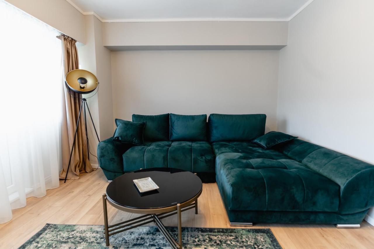 Beautiful And Cozy 2 Bedroom Apartment With Living Room Loft คลูจ-นาโปกา ภายนอก รูปภาพ